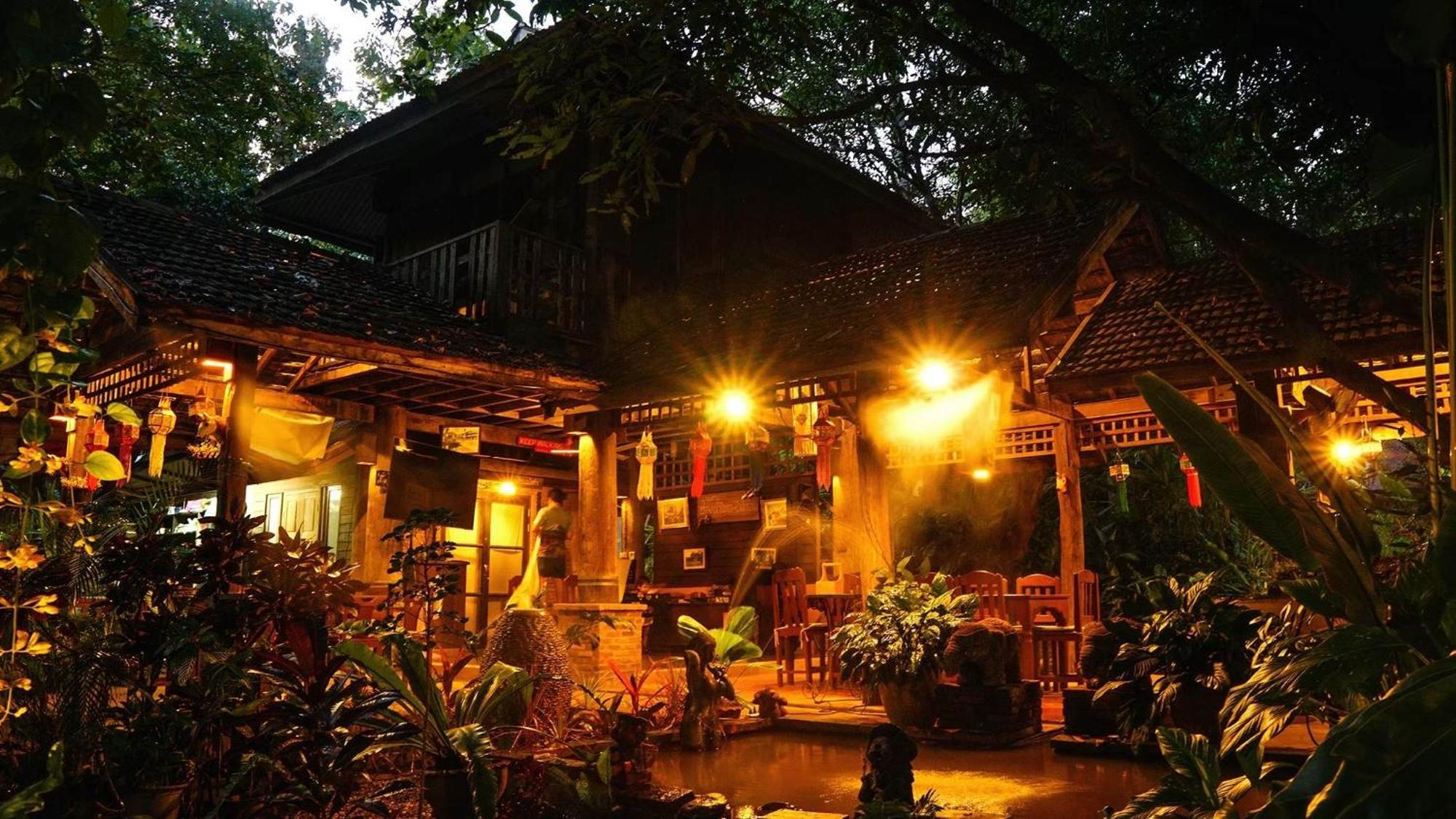 Tongluang Inthanon Homestay โต้งหลวงอินทนนท์โฮมสเตย์ Chom Thong Exterior photo